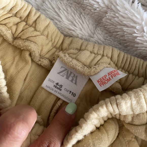 Zara pants - Picture 5 of 5